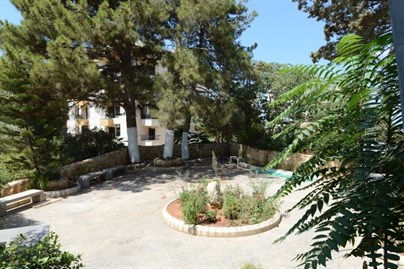 A garden area the children will have access to during the school day. (Photo: BCYM team)